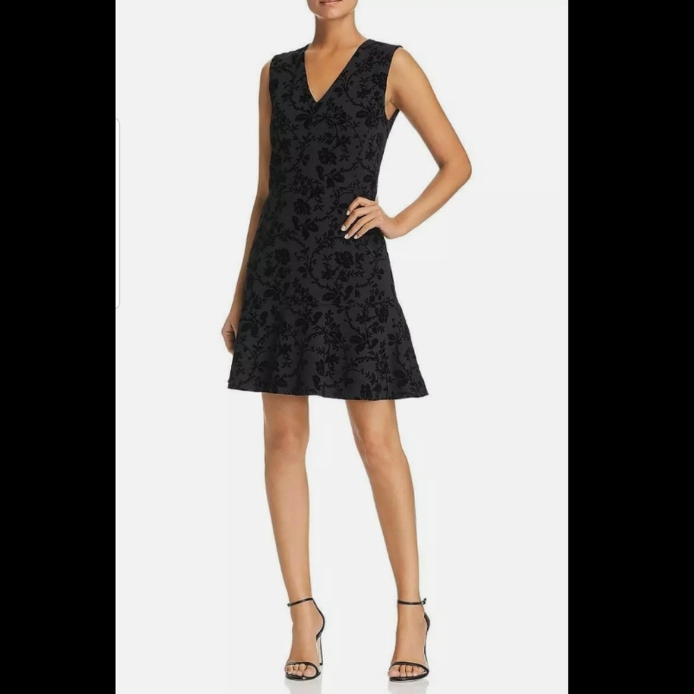 NWT Le Gali Mirella Black Velvet Floral Dress